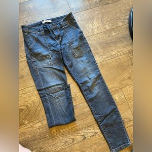 BCBG skinny Jeans